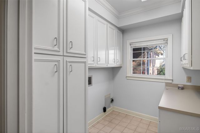 8169 LONGNEEDLE Place, Montgomery, AL 36117