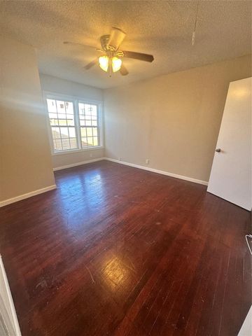 3571 Daphne Street, Houston, TX 77021