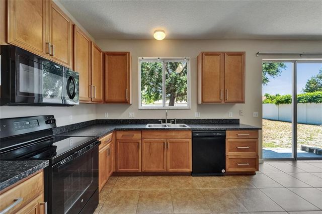 2415 BROWNWOOD DRIVE, Mulberry, FL 33860