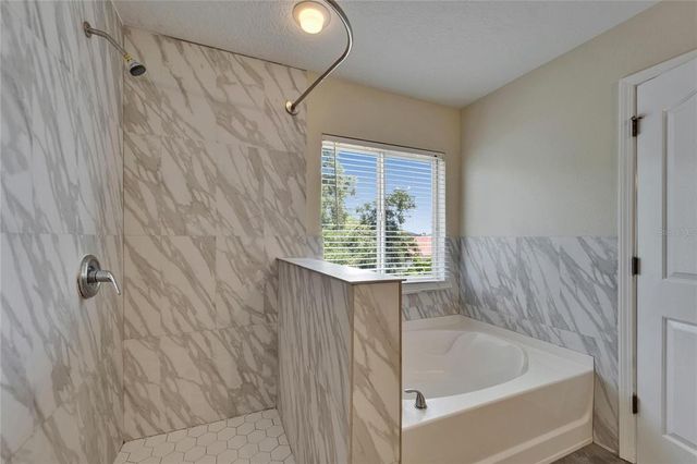 2415 BROWNWOOD DRIVE, Mulberry, FL 33860