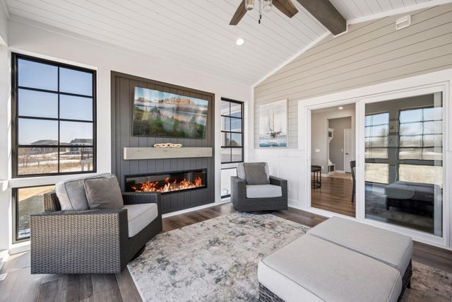 6582 Bridle Path, Corcoran, MN 55340