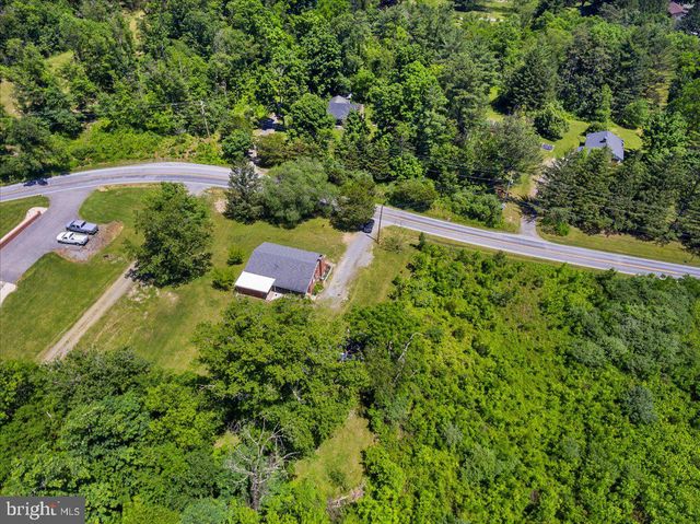 13816 WHITE OAK RDG, Hancock, MD 21750