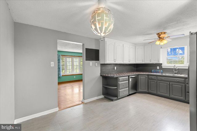 13816 WHITE OAK RDG, Hancock, MD 21750