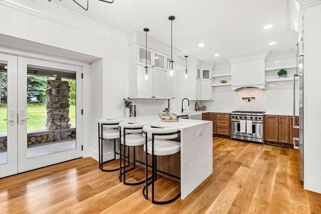 20 Wheeler Ln, Natick, MA 01760