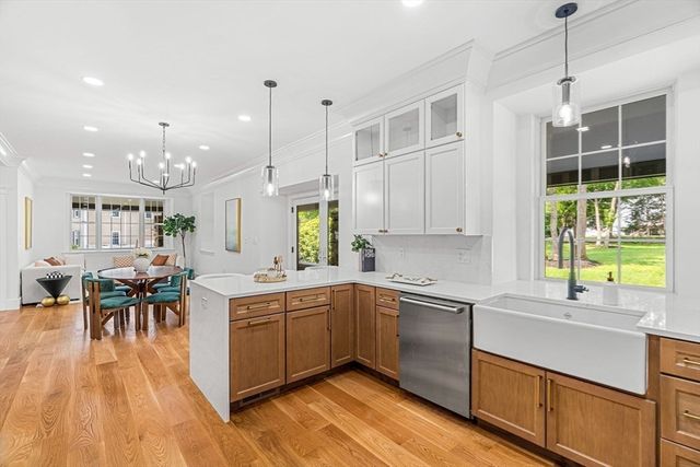 20 Wheeler Ln, Natick, MA 01760