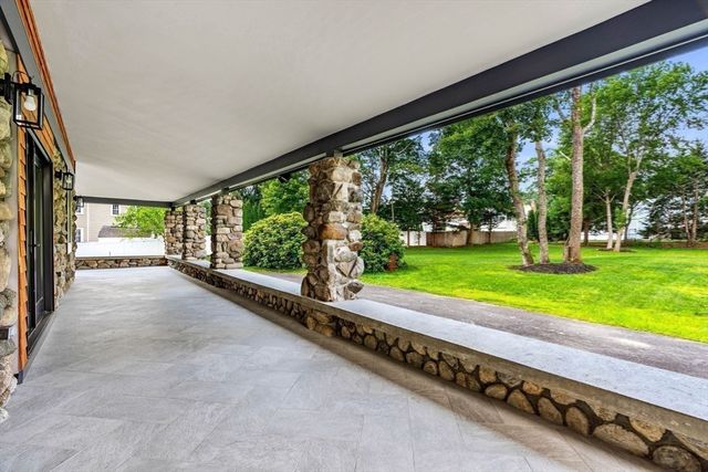 20 Wheeler Ln, Natick, MA 01760