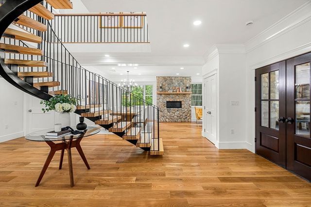 20 Wheeler Ln, Natick, MA 01760