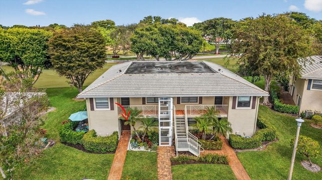 28 Stratford Lane A, Boynton Beach, FL 33436