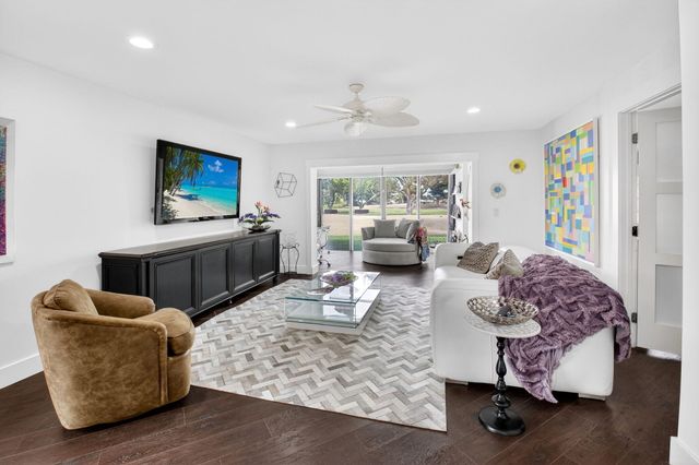 28 Stratford Lane A, Boynton Beach, FL 33436