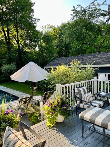 233 Rowayton Avenue, Norwalk, CT 06853