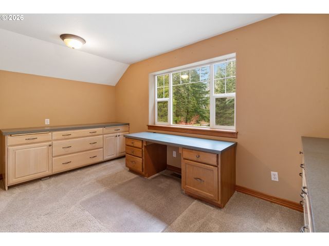 36208 Ne HOLLING Ave, La Center, WA 98629