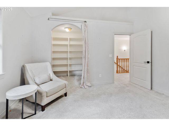 36208 Ne HOLLING Ave, La Center, WA 98629