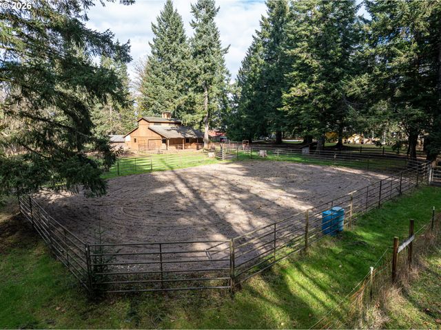 36208 Ne HOLLING Ave, La Center, WA 98629