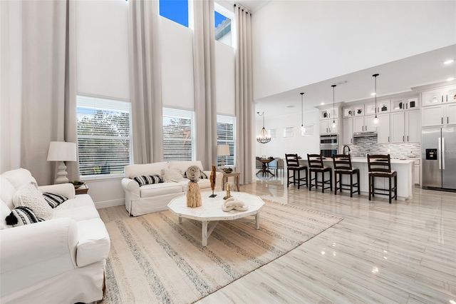 10067 AUSTRINA OAK LOOP, Winter Garden, FL 34787