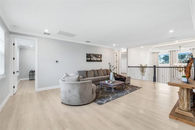 10067 AUSTRINA OAK LOOP, Winter Garden, FL 34787