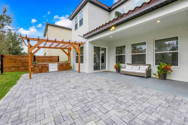 10067 AUSTRINA OAK LOOP, Winter Garden, FL 34787