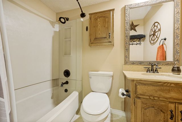 1925 Highland Park Circle, Denton, TX 76205