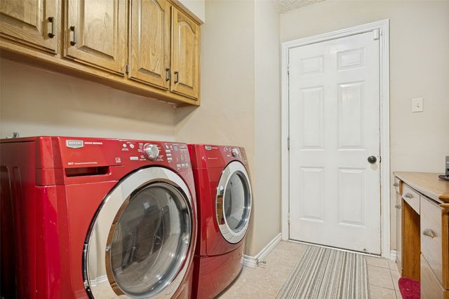 1925 Highland Park Circle, Denton, TX 76205
