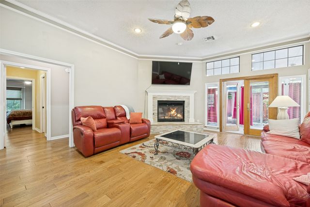 1925 Highland Park Circle, Denton, TX 76205