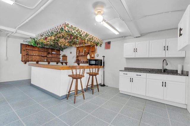 106 SUN ISLE CIRCLE 11, Treasure Island, FL 33706