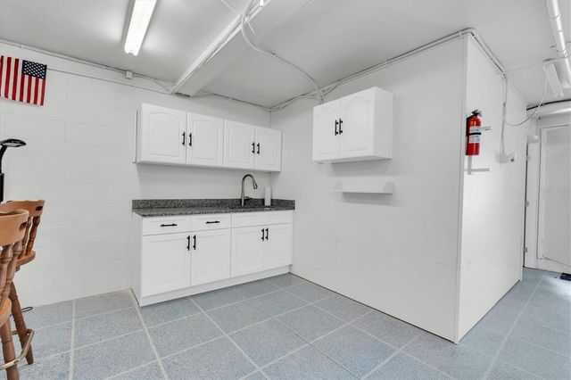 106 SUN ISLE CIRCLE 11, Treasure Island, FL 33706