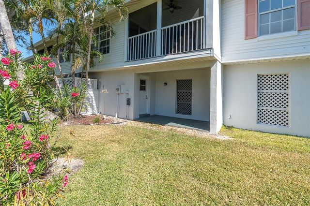 106 SUN ISLE CIRCLE 11, Treasure Island, FL 33706