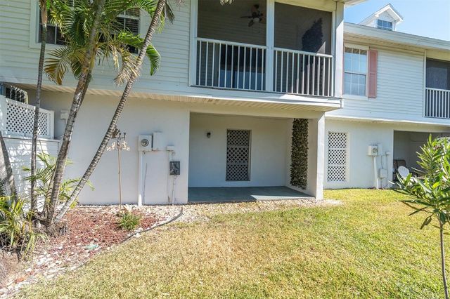 106 SUN ISLE CIRCLE 11, Treasure Island, FL 33706