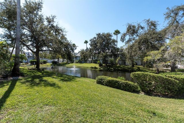 106 SUN ISLE CIRCLE 11, Treasure Island, FL 33706