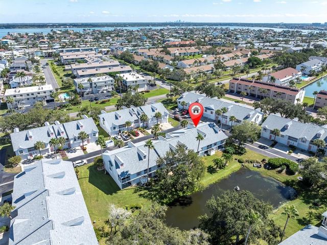 106 SUN ISLE CIRCLE 11, Treasure Island, FL 33706