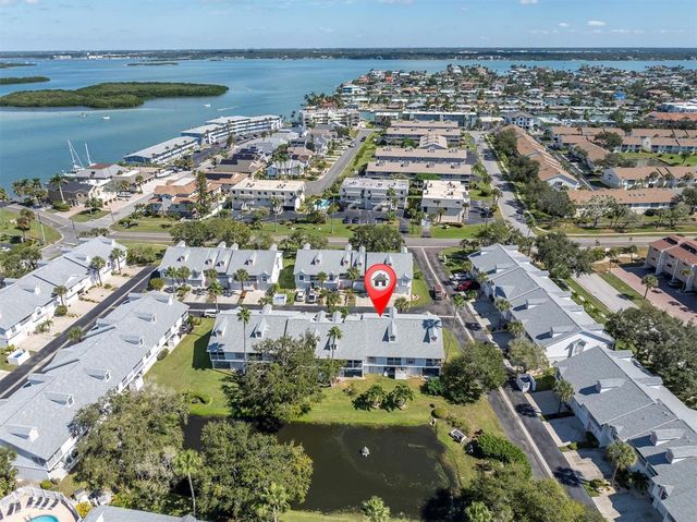 106 SUN ISLE CIRCLE 11, Treasure Island, FL 33706