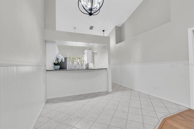 106 SUN ISLE CIRCLE 11, Treasure Island, FL 33706