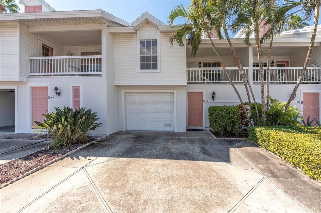 106 SUN ISLE CIRCLE 11, Treasure Island, FL 33706
