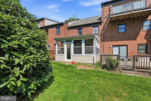 113 WINGED FOOT CT, Royersford, PA 19468