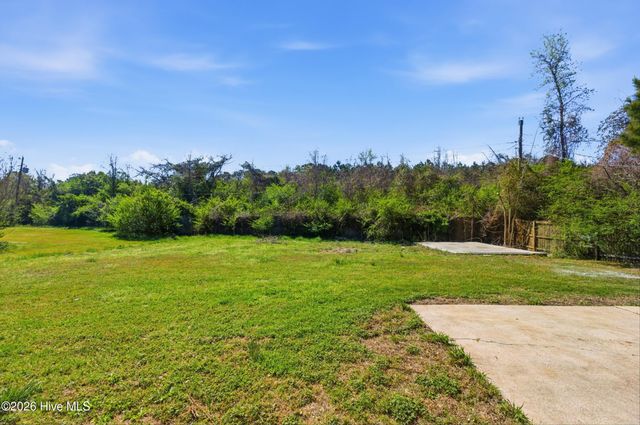 307 Tall Pine Road, Havelock, NC 28532