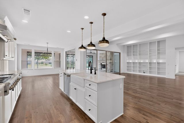 8216 American Way, Denton, TX 76207
