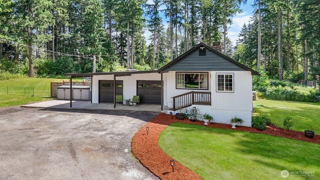 7045 Hawks Prairie Road NE, Olympia, WA 98516