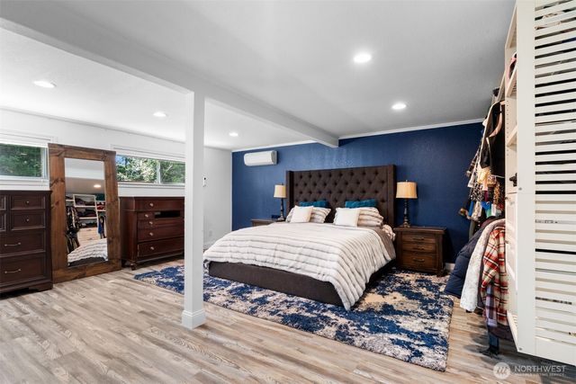 7045 Hawks Prairie Road NE, Olympia, WA 98516