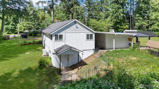 7045 Hawks Prairie Road NE, Olympia, WA 98516