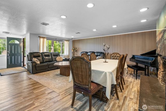 7045 Hawks Prairie Road NE, Olympia, WA 98516