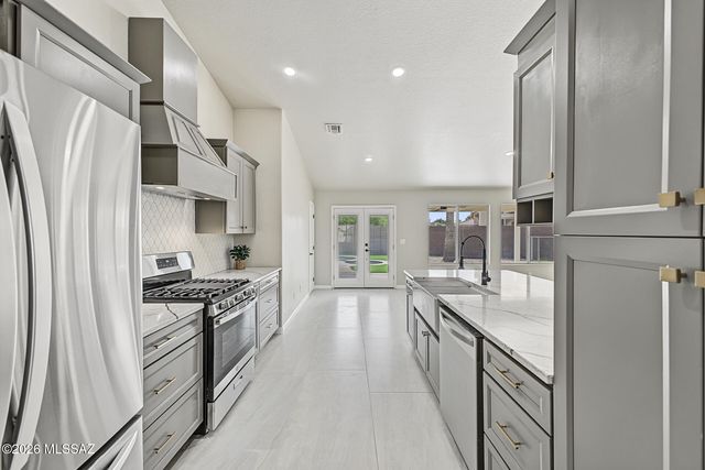 7549 W Summer Sky Drive, Tucson, AZ 85743