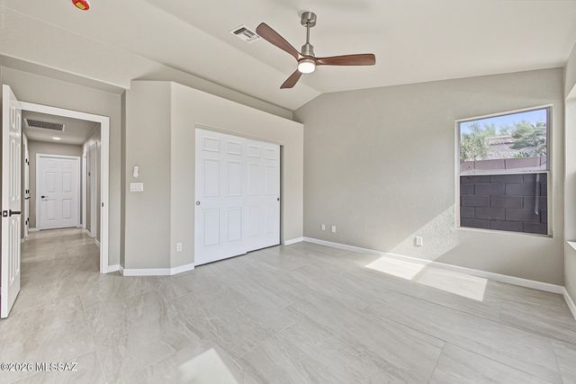 7549 W Summer Sky Drive, Tucson, AZ 85743