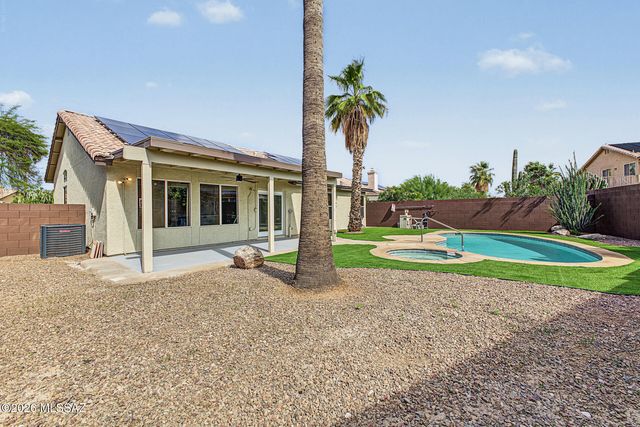 7549 W Summer Sky Drive, Tucson, AZ 85743