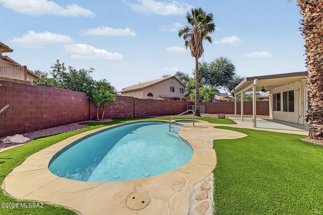 7549 W Summer Sky Drive, Tucson, AZ 85743