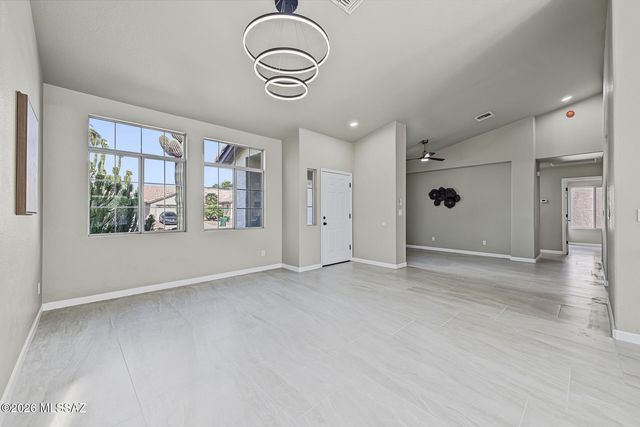 7549 W Summer Sky Drive, Tucson, AZ 85743