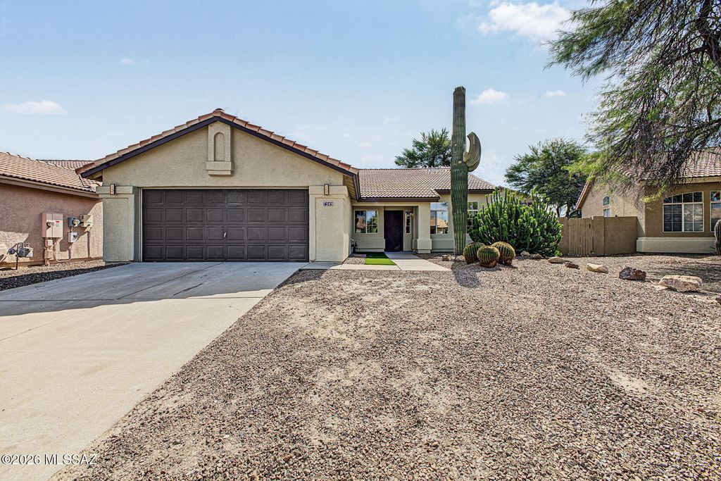7549 W Summer Sky Drive, Tucson, AZ 85743