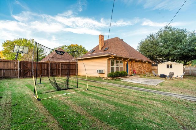 4010 Alpine Street, Paris, TX 75462