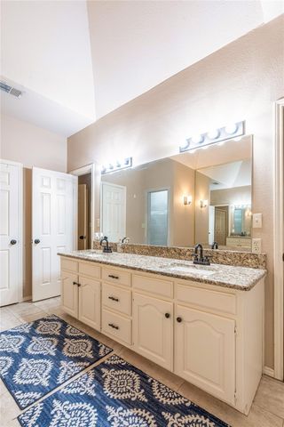 4010 Alpine Street, Paris, TX 75462