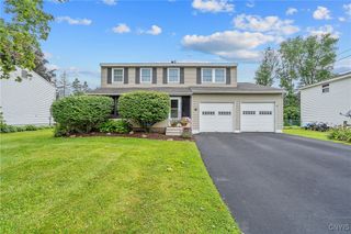 22 Tree Line Drive, Clay, NY 13090
