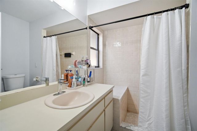 1909 LANDSIDE DRIVE, Valrico, FL 33594