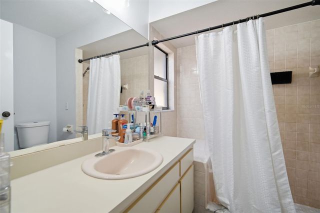 1909 LANDSIDE DRIVE, Valrico, FL 33594